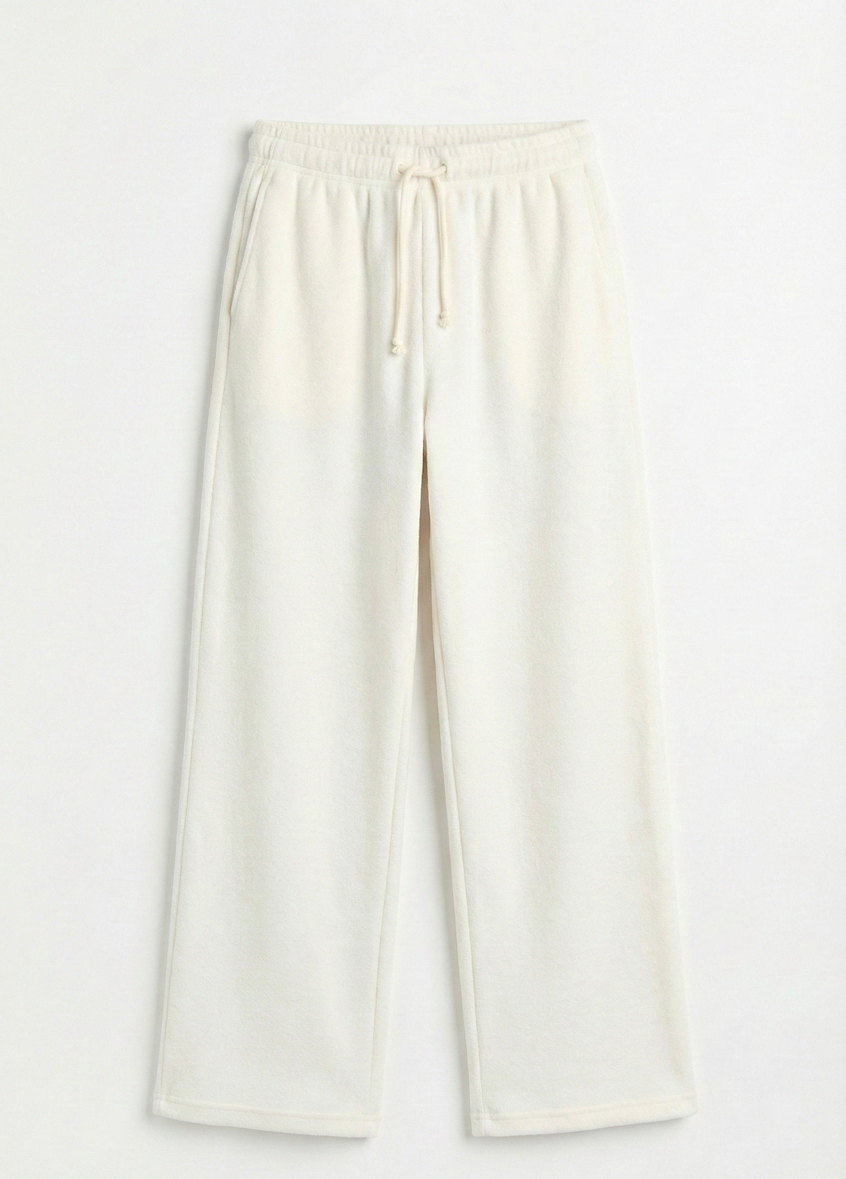 White ladies wide eg fleece trouser chic trendy in fashion in demand