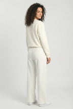 White ladies wide eg fleece trouser chic trendy in fashion in demand