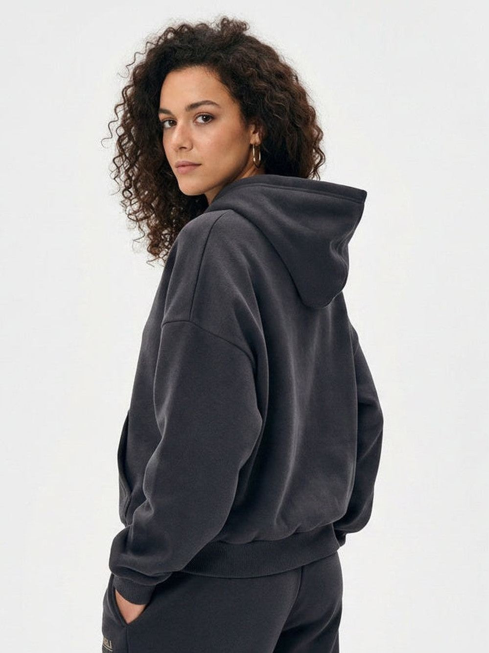 dark grey fleece co-ord coord co ord trouser set sweatset tracksuit chic trendy in fashion in demand