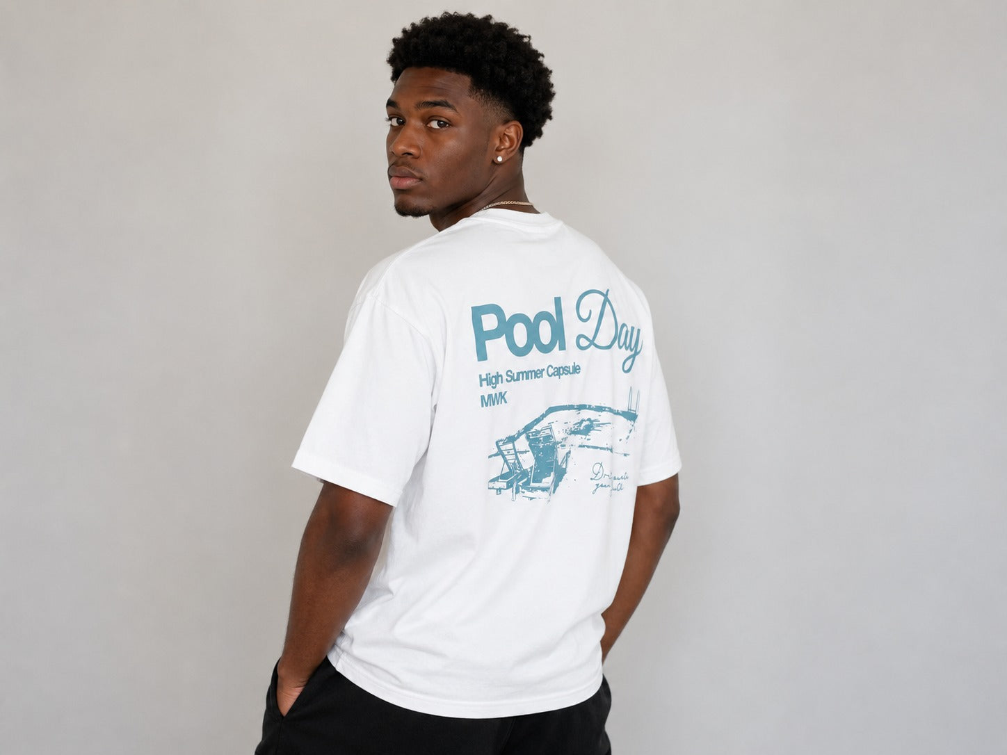 Pool Day Oversized Tee - white