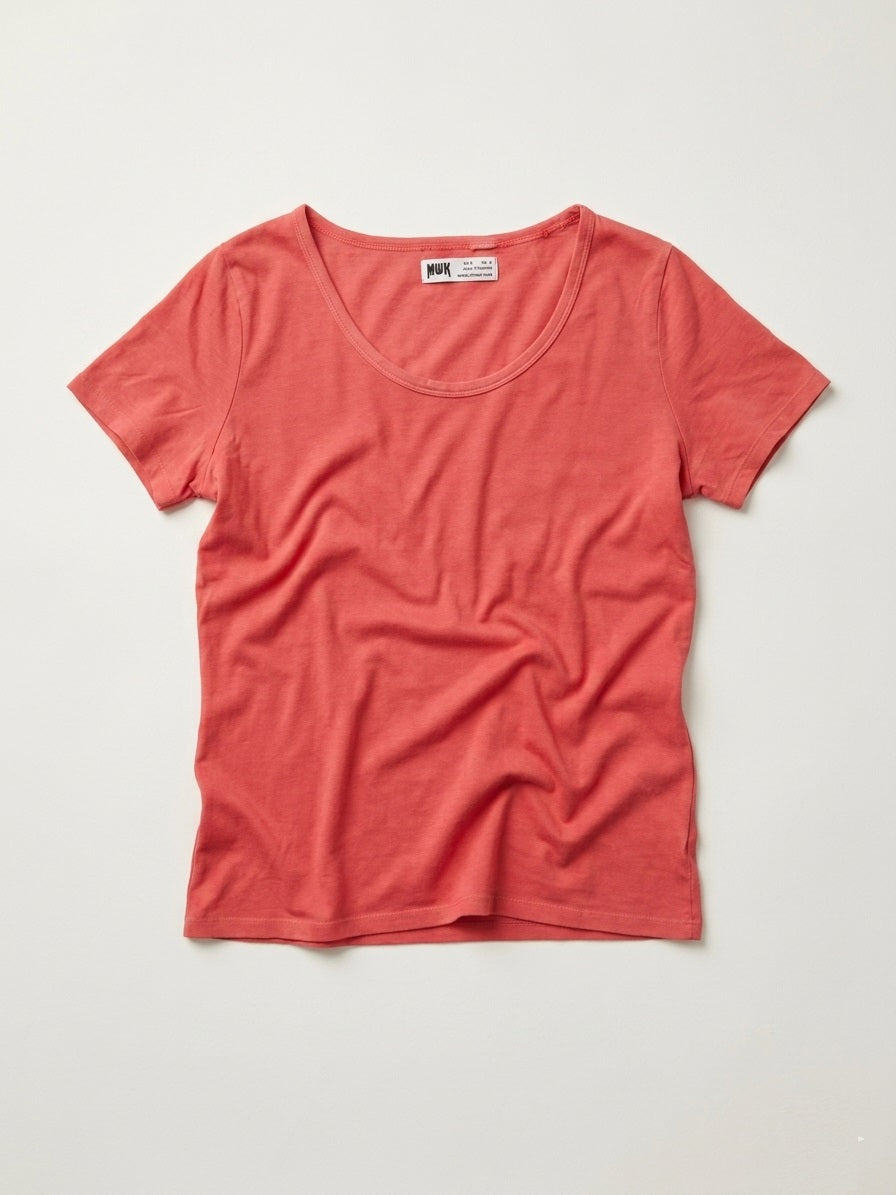 Essential Women's Red Scoop Neck Tee