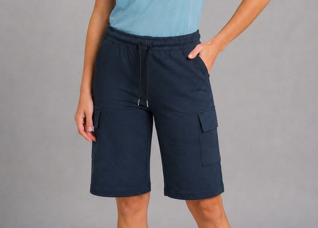 Essential Women's Fleece Cargo Shorts – Navy